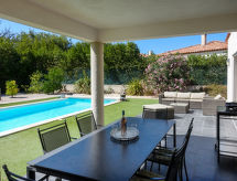 Luxe vrijstaande villa met privézwembad op 550m van zee in Bormes-les-Mimosas - thumbnail 3