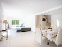 Luxe vrijstaande villa met privézwembad op 550m van zee in Bormes-les-Mimosas - thumbnail 5