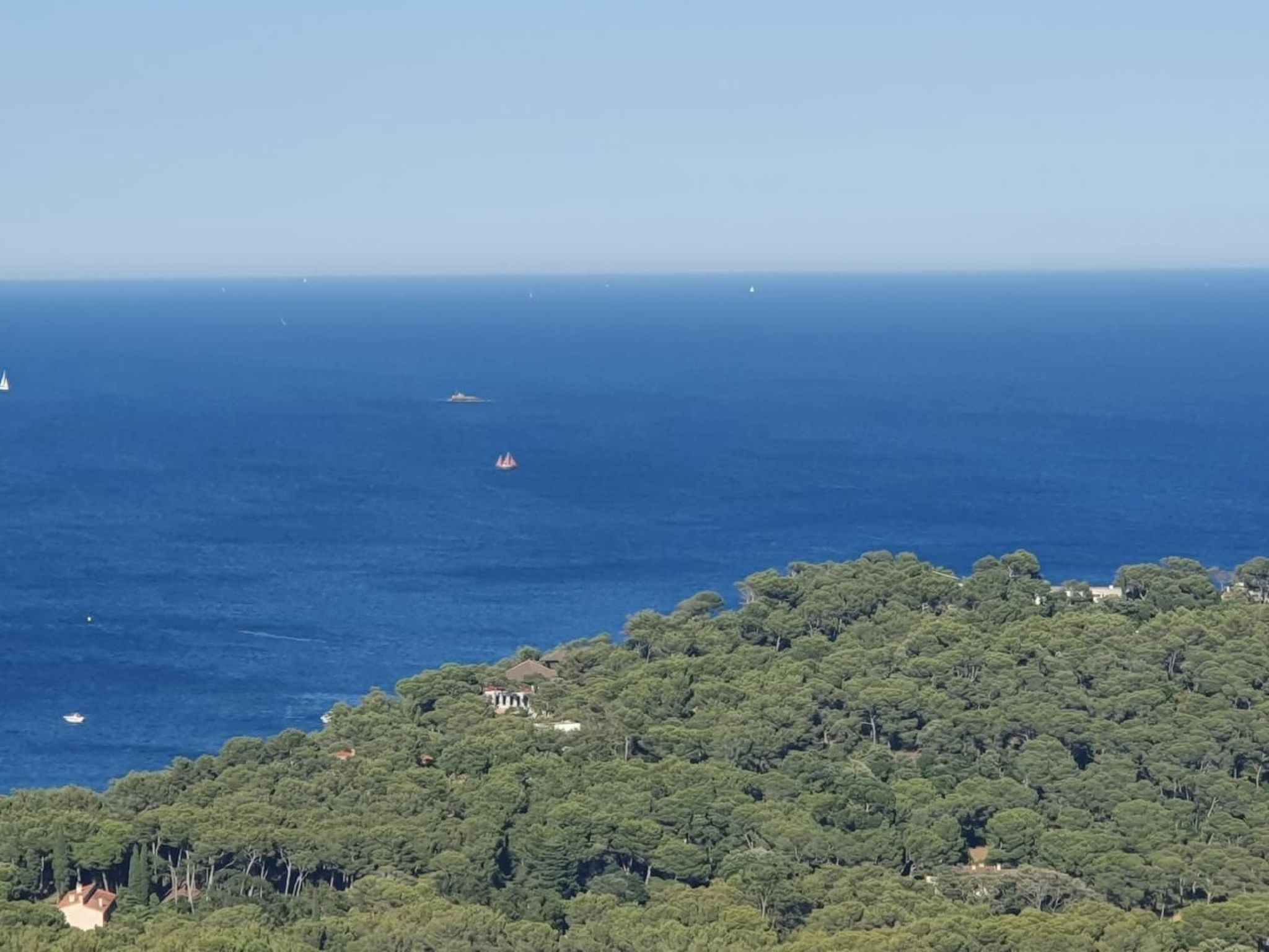 Photo of Gaou-Benat. Meerblick Private & bewachte Domäne.