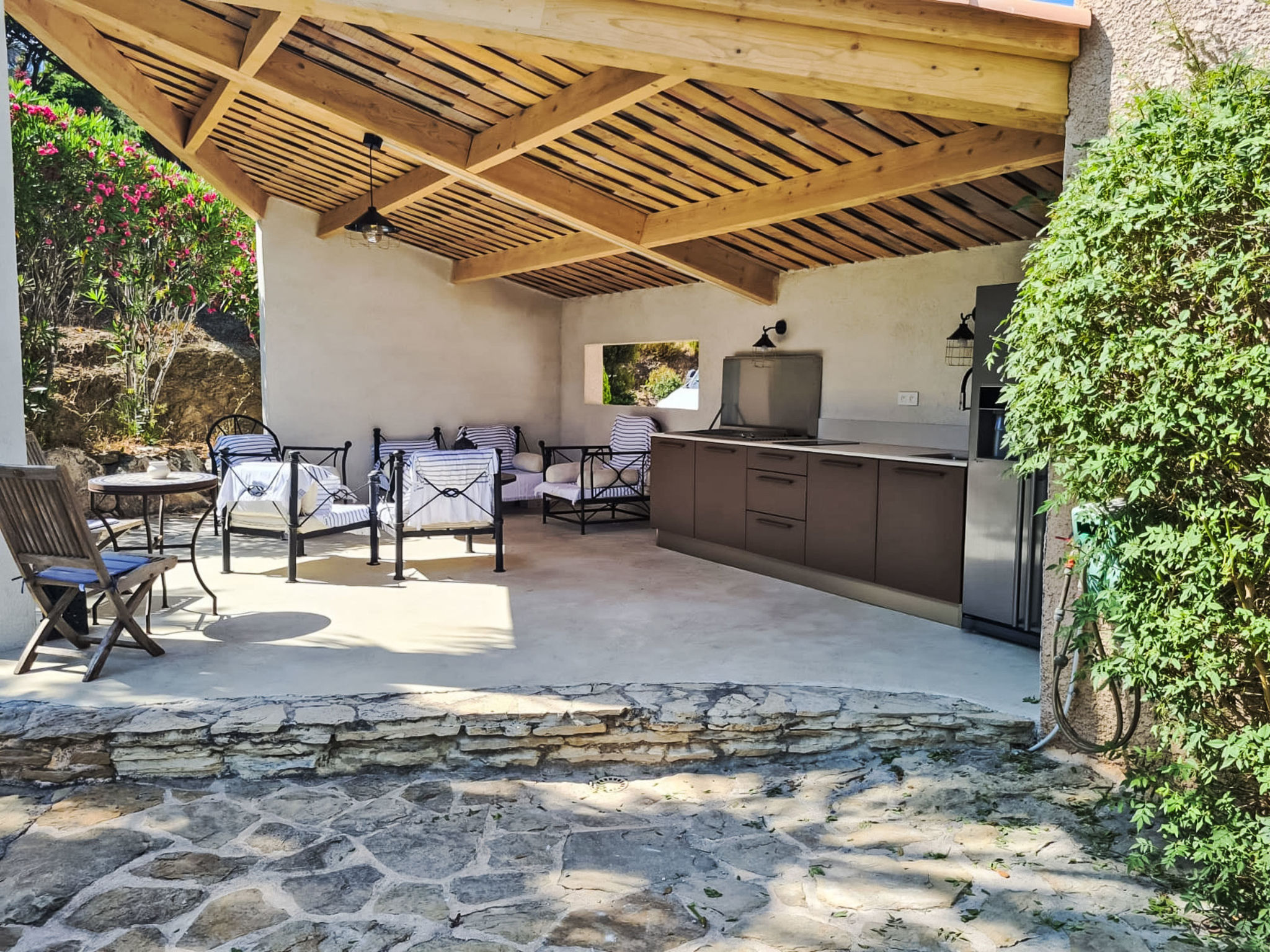 Villa Resedas-Draußen