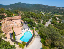 Maison Le Pas de Courtin