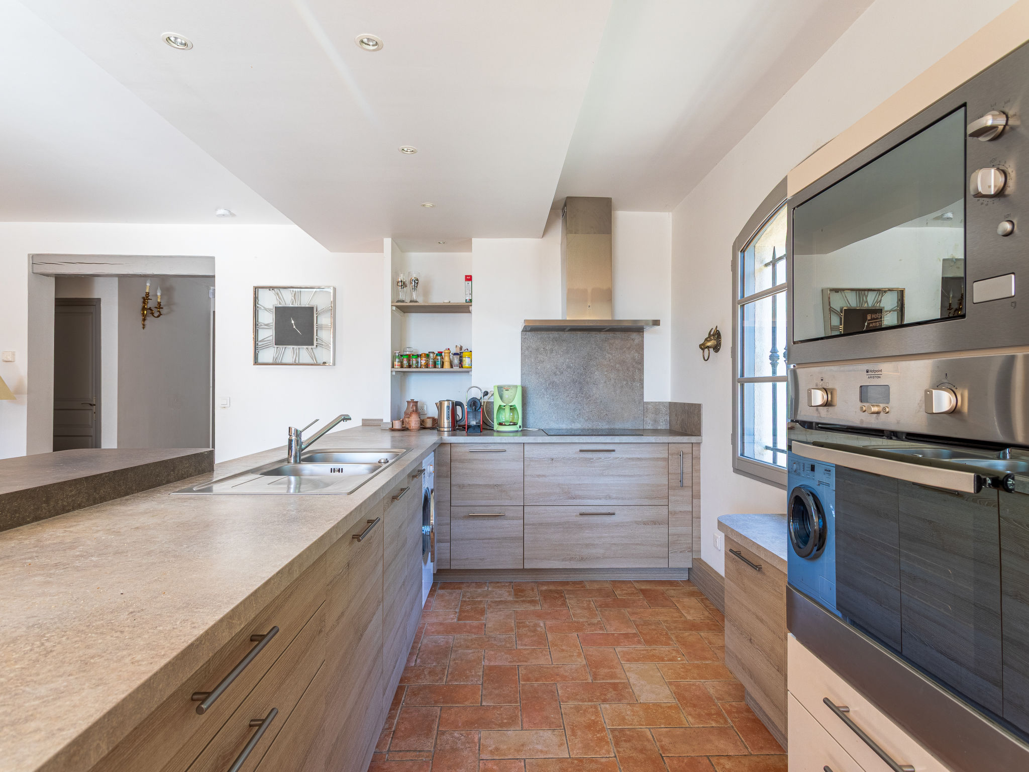 Villa du Canadel-Binnen