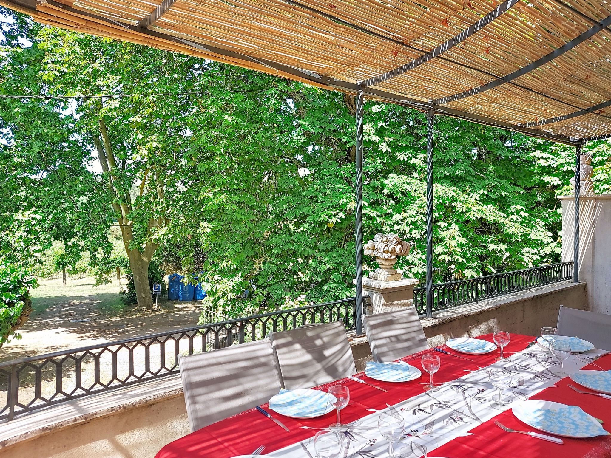 Chateau Payan - Buiten
