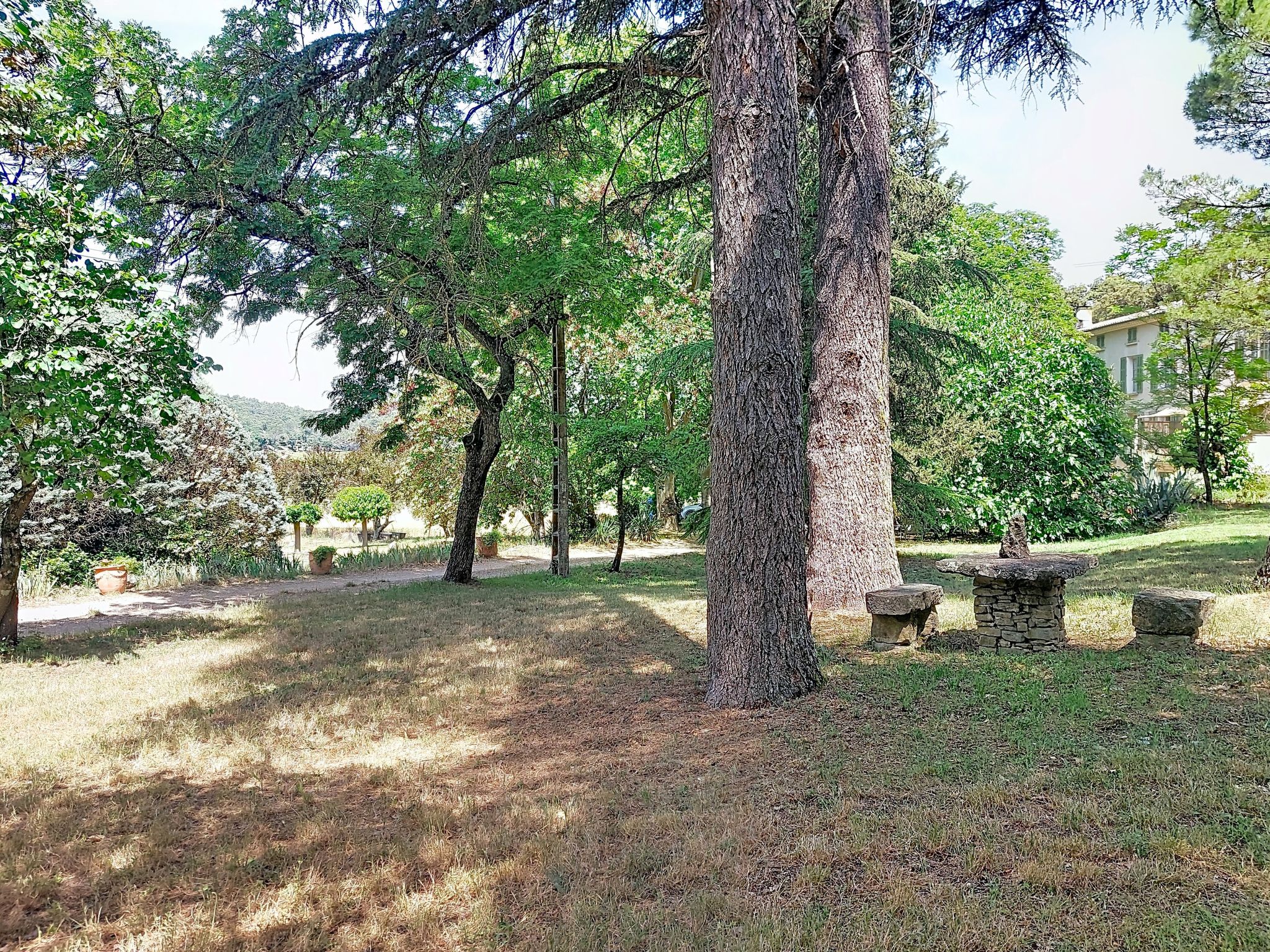 Chateau Payan - Buiten