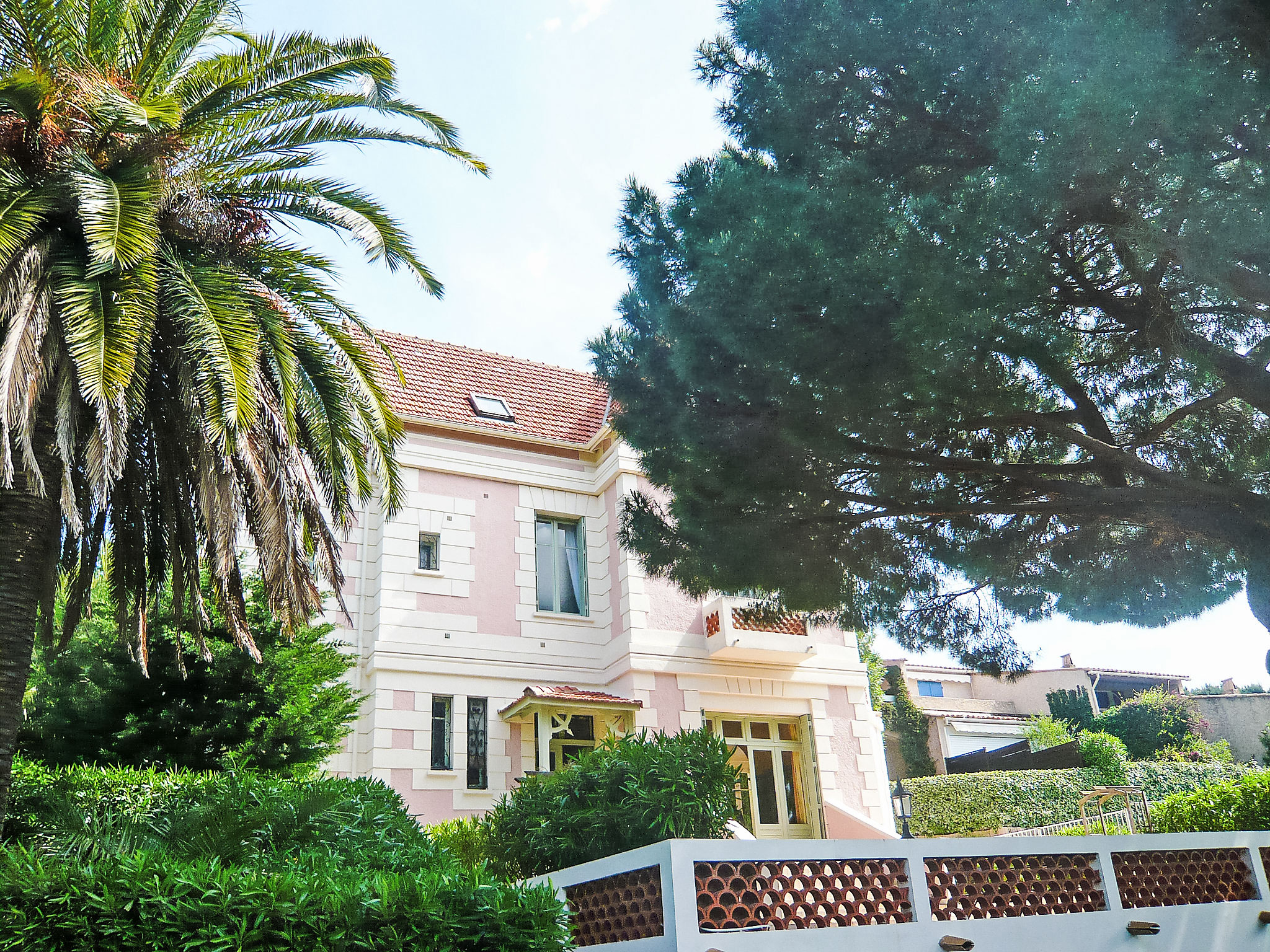 Photo of Castel Haussmann