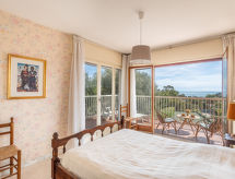 Rustig appartement op 900m van strand Tamaris in Cavalaire-sur-Mer - thumbnail 4