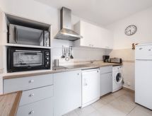 Beau Rivage: Modern appartement aan zee in centrum Cavalaire-sur-Mer - thumbnail 5