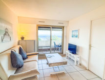 Arius: Direct aan zee in Cavalaire, strand op 20 meter - thumbnail 3