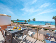 Knus appartement op 50 meter van het strand in Cavalaire-sur-Mer - thumbnail 1