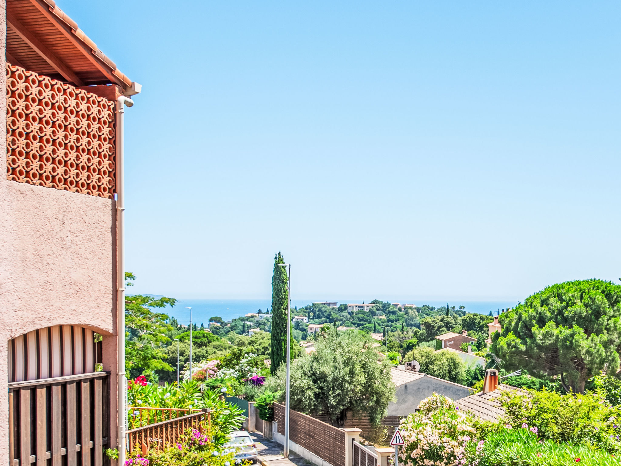 Les Villas de Cavalaire-Buiten