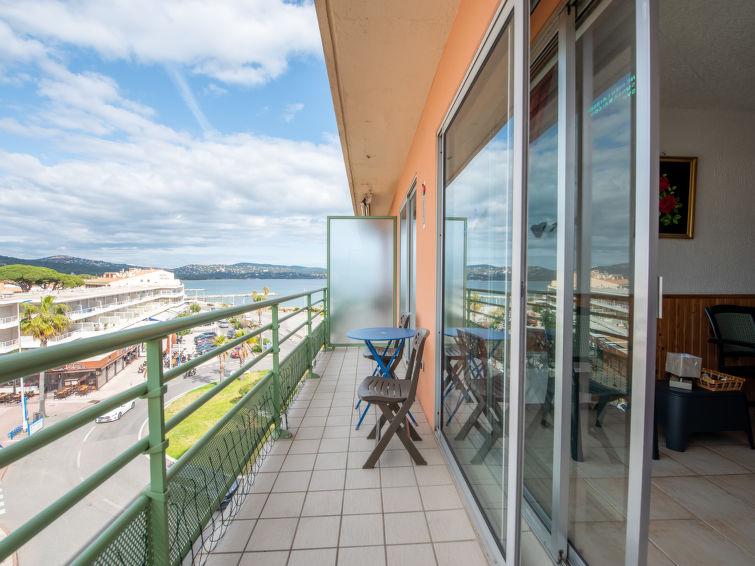 Le Miramar Apartment in Cavalaire