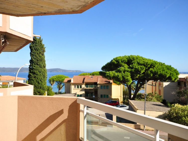 Les Jardins del Mar Apartment in Cavalaire