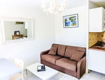 Knus appartement op 300m van strand & centrum Cavalaire - thumbnail 3