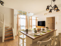 Licht appartement op 300 meter van het strand in Cavalaire-sur-Mer - thumbnail 1