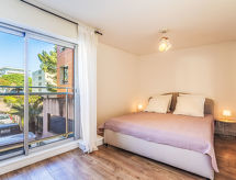 Licht appartement op 300 meter van het strand in Cavalaire-sur-Mer - thumbnail 4