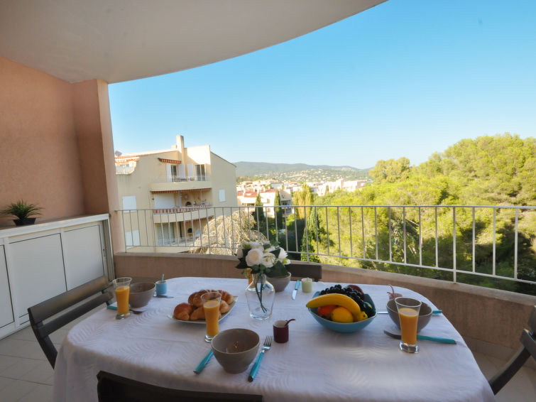 Op 500 m van zee: Comfortabel appartement in Cavalaire · 4 pers. in Cavalaire