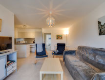 Licht appartement op 750m van strand en haven in Cavalaire-sur-Mer - thumbnail 3
