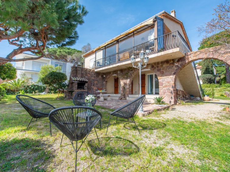4-persoons appartement met privézwembad in Cavalaire in Cavalaire