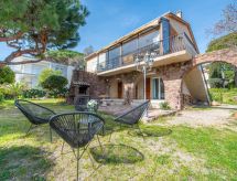 Le Jasmin: Zonnig appartement met zwembad op 400m van het strand in Cavalaire - thumbnail 1