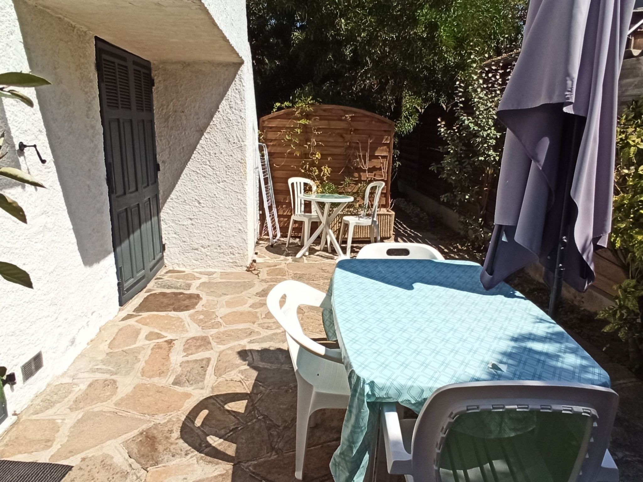 Ruhige Ecke in der Nähe von allem zu Fuß