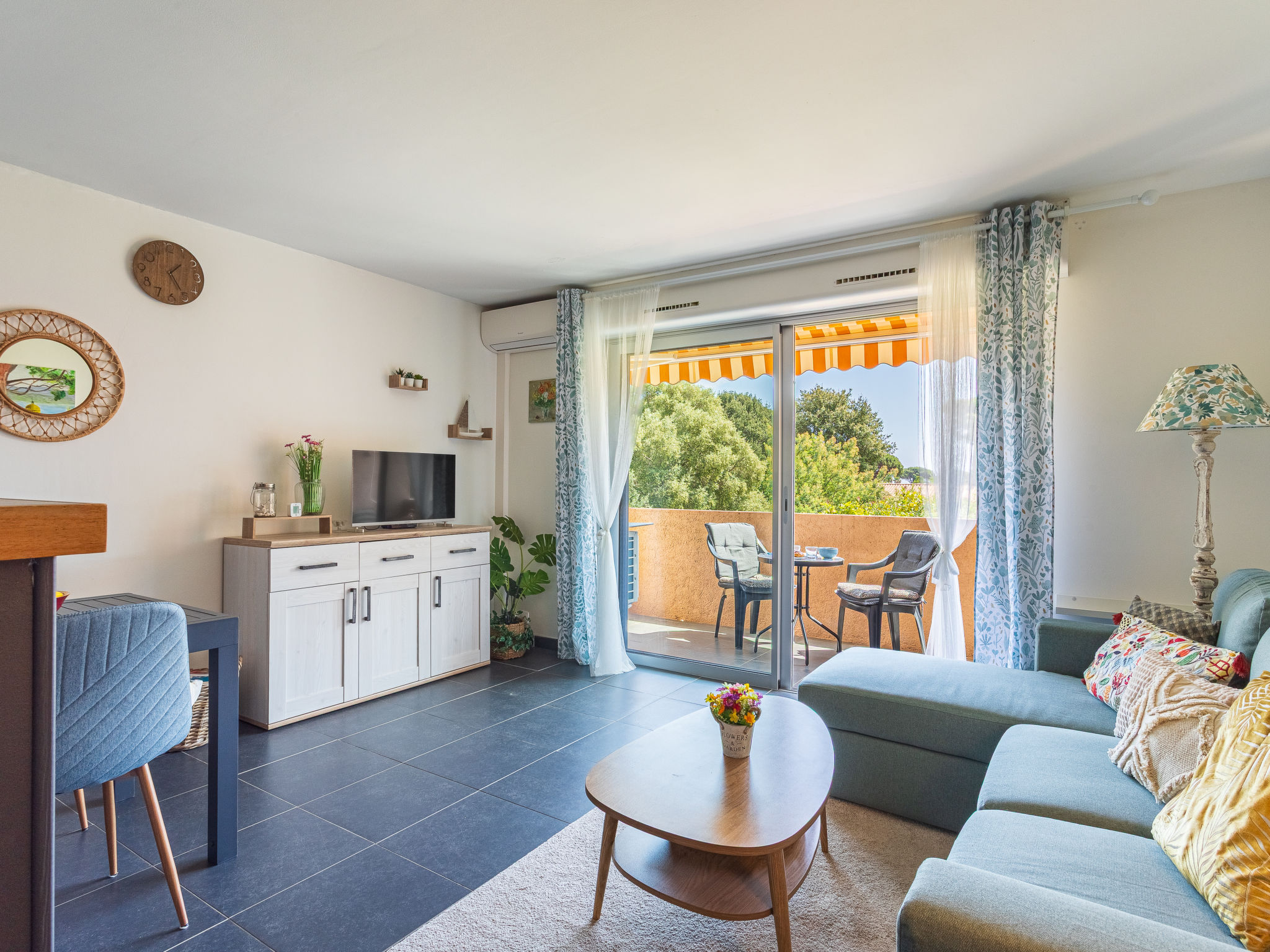 Les Mouettes Apartment in Cavalaire