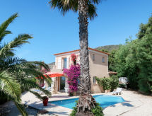 Zonnige villa met privézwembad, 2 km van strand Cavalaire-sur-Mer - thumbnail 2