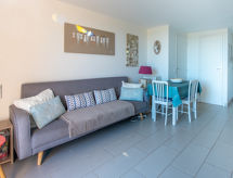 Knus appartement op 1,2 km van strand met gedeeld zwembad in Cavalaire - thumbnail 6