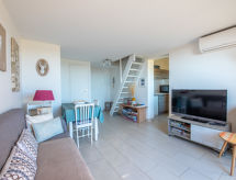 Knus appartement op 1,2 km van strand met gedeeld zwembad in Cavalaire - thumbnail 4