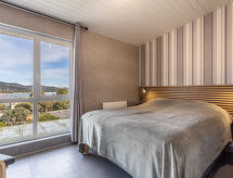 Zonnig appartement op 100 meter van zee in Cavalaire-sur-Mer - thumbnail 4