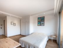 Compacte studio op 200 meter van strand Tamaris in Cavalaire - thumbnail 4