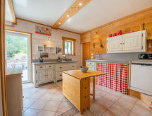 Bergzicht en ruimte in appartement Villa Maeva in Cavalaire - thumbnail 3