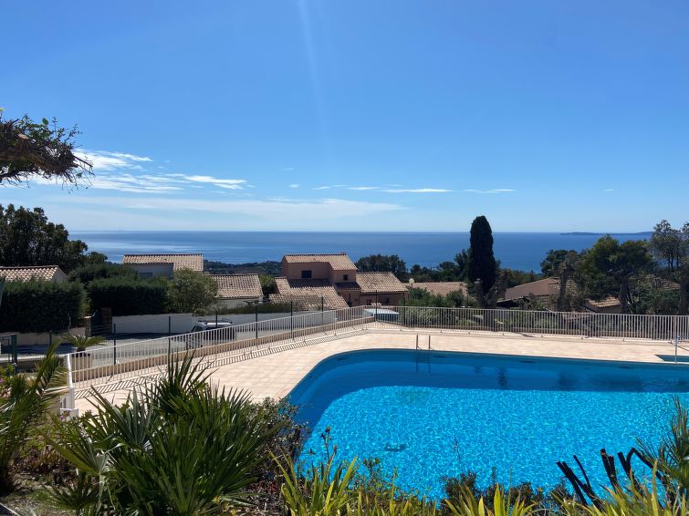 Search and Stay destination La Croix-Valmer, Provence-Alpes-Côte d'Azur - France from AU$ 445. Les Emeraudes