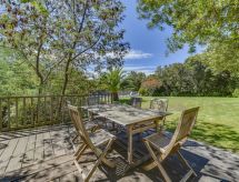 Holiday home Cassou