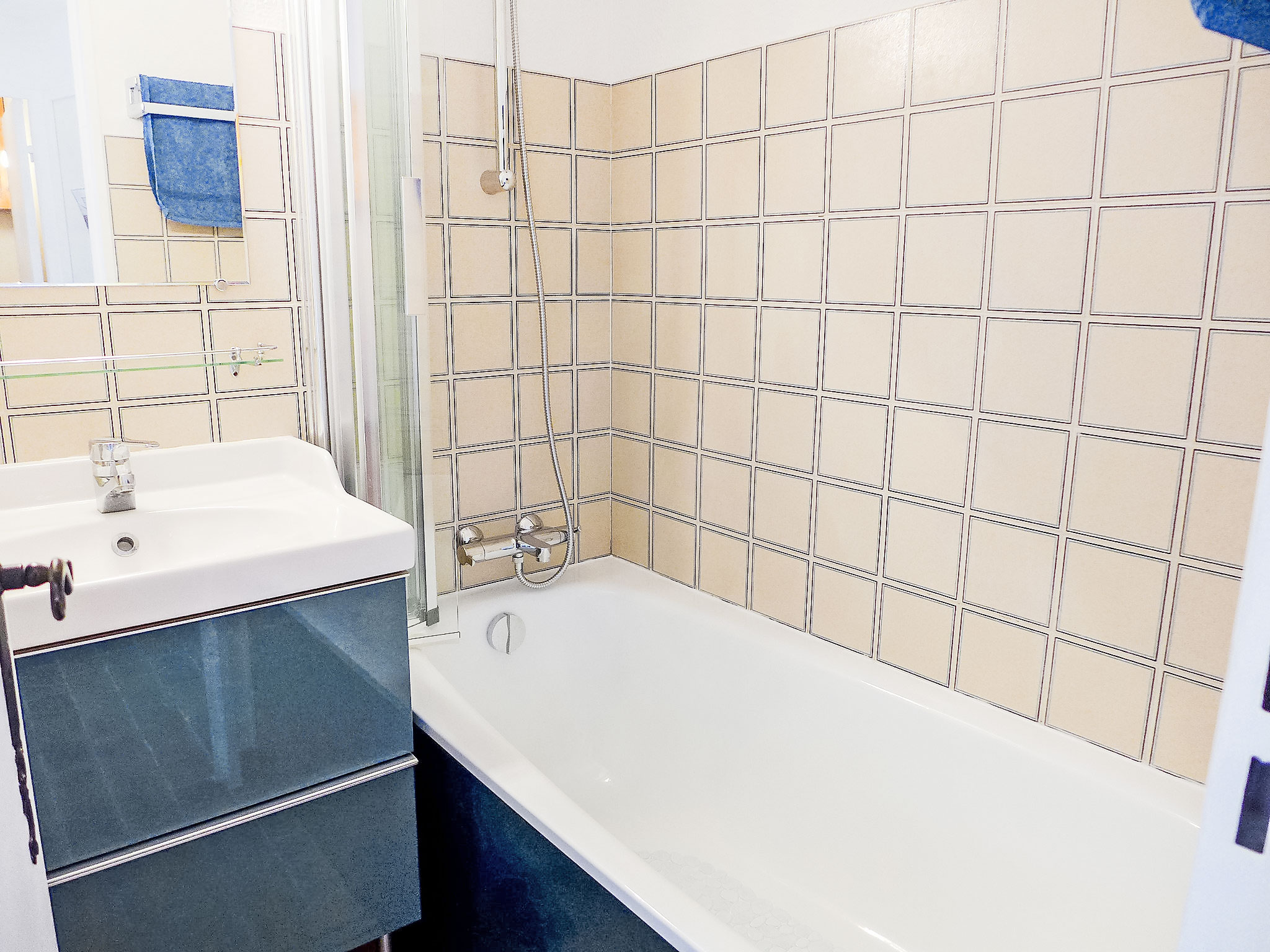 Photo of Colline Valmer