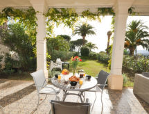 Historisch appartement nabij St-Tropez met verwarmd zwembad en zeezicht - thumbnail 2