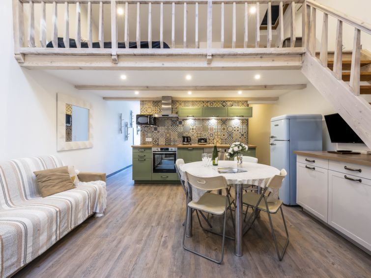 Search and Stay destination La Croix-Valmer, Provence-Alpes-Côte d'Azur - France from AU$ 244. Gigaro Plage