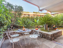 Appartement du Bailli: sfeervol verblijf op 800m van het strand in Saint-Tropez - thumbnail 5