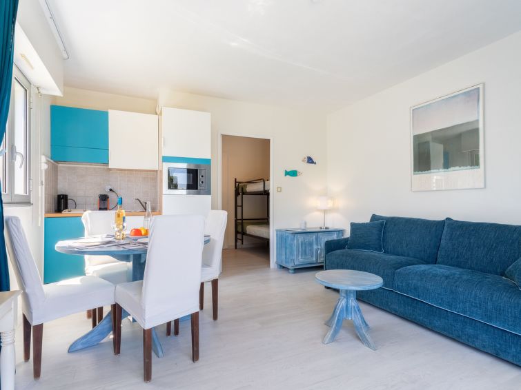 Search and Stay, undefined in undefined. Gallery position 2