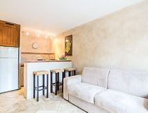 Knusse studio voor 2 personen nabij strand en centrum Saint-Tropez - thumbnail 2