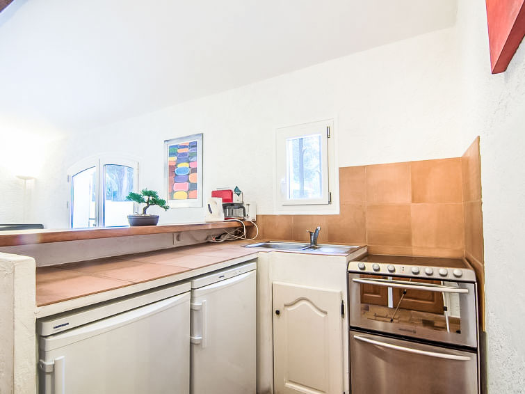 Search and Stay destination Saint-Tropez, Provence-Alpes-Côte d'Azur - France from AU$ 285. Le Pilon
