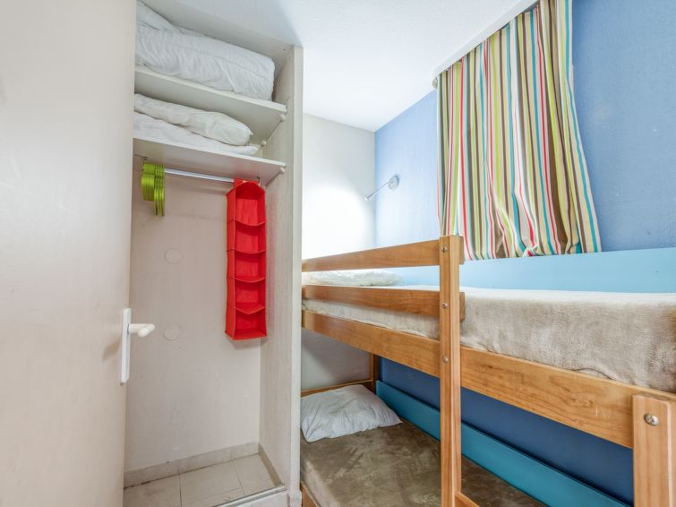 Search and Stay destination Gassin, Provence-Alpes-Côte d'Azur - France from AU$ 196. Les Marines