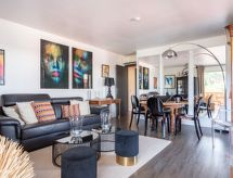 Luxe appartement in Saint-Tropez met zwembad, op 200m van het strand - thumbnail 3