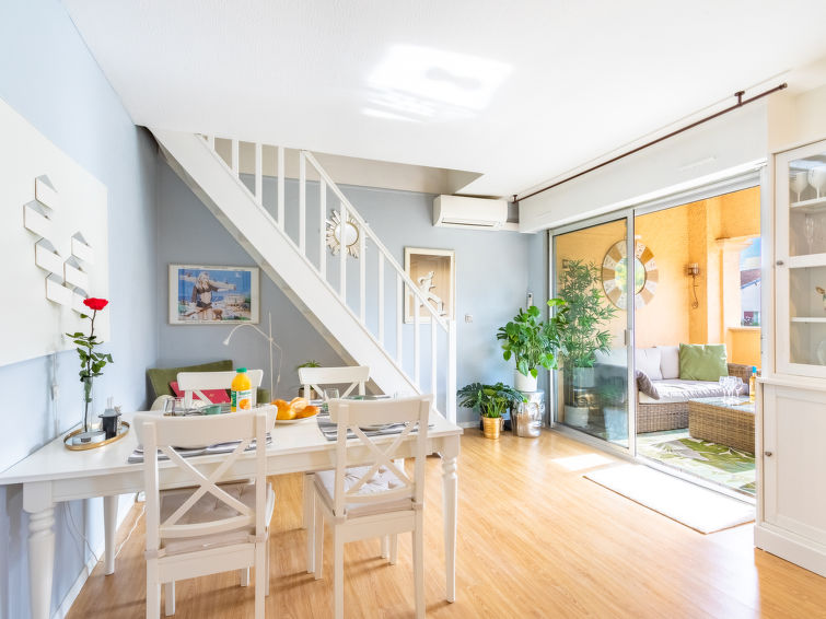 Search and Stay destination Saint-Tropez, Provence-Alpes-Côte d'Azur - France from AU$ 426. Le Clos Sainte Anne