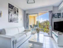Licht appartement in Saint-Tropez, vlakbij strand en beroemde haven - thumbnail 1