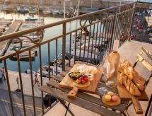 Prachtig appartement met balkon aan de haven van Saint-Tropez - thumbnail 2