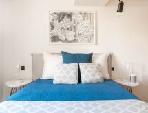 Prachtig appartement met balkon aan de haven van Saint-Tropez - thumbnail 3
