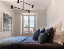 Prachtig appartement met balkon aan de haven van Saint-Tropez - thumbnail 4