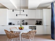 Prachtig appartement met balkon aan de haven van Saint-Tropez - thumbnail 5