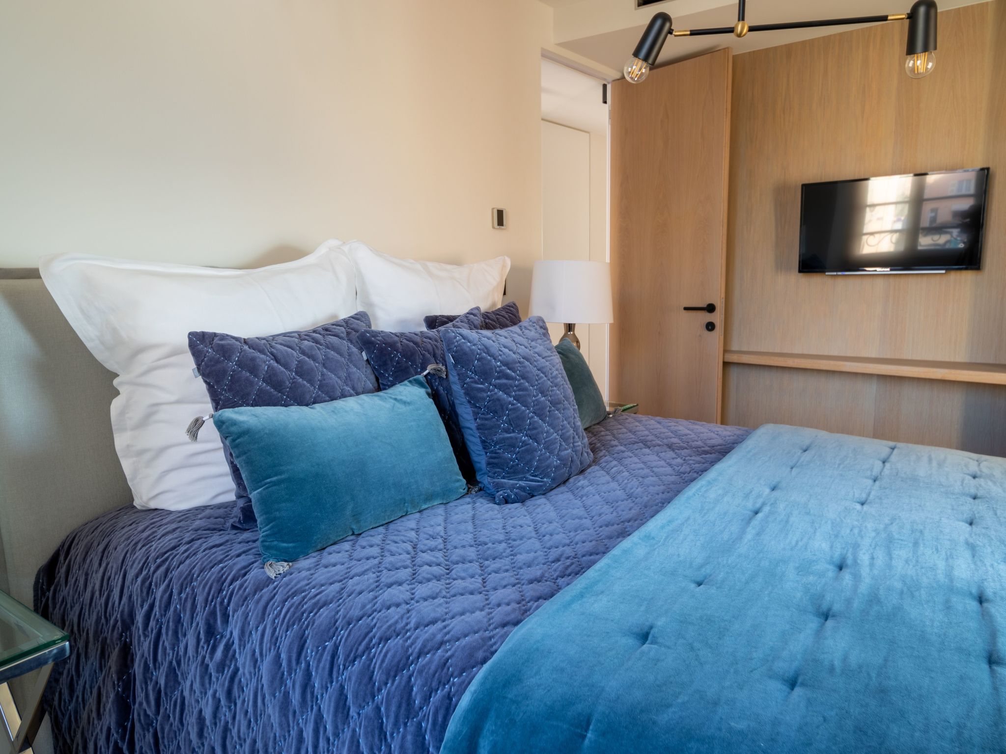 Wunderschöne Wohnung mit Balkon am Hafen-Image-tags.info