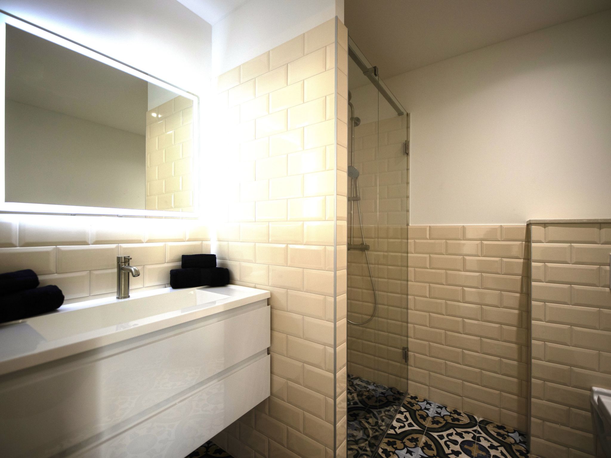 Schickes und modernes Maisonette im Stadtzentrum-Image-tags.info